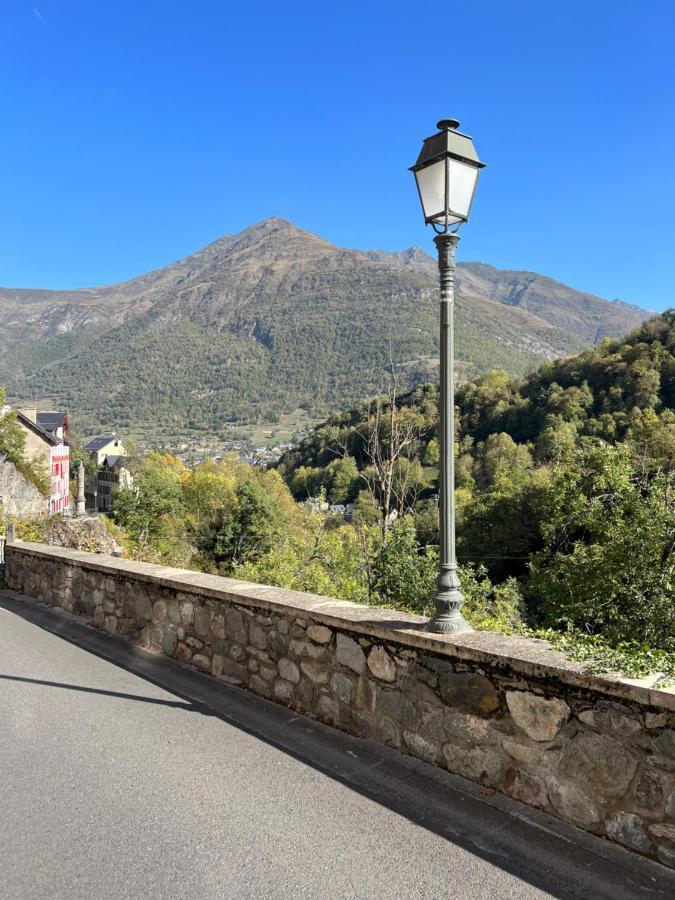 Agreable Appartement Pour Decouvrir Les Pyrenees 吕兹-圣索沃尔 外观 照片